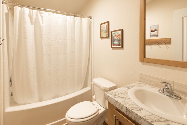 Building Photo - 188 Walleye Rd