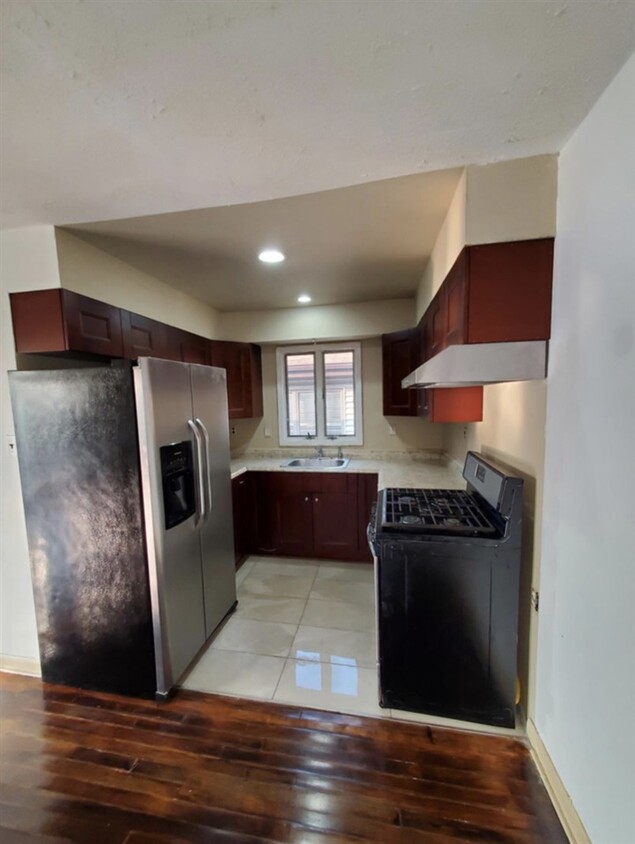 Foto del edificio - 2620 Paterson Plank Rd