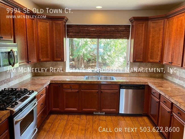 Building Photo - 9994 SE Old Town Ct