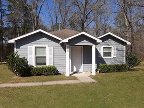 Building Photo - 1080 Hulett Dr