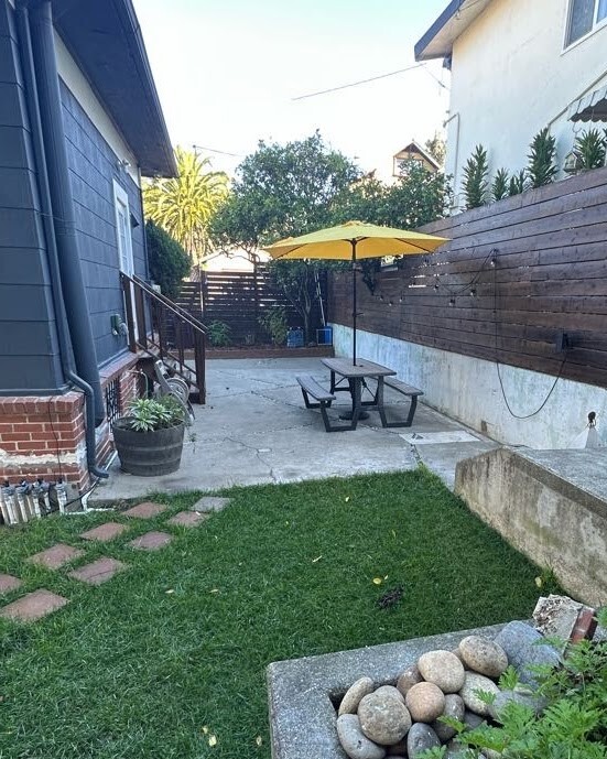 Foto del edificio - 3434 Champion St