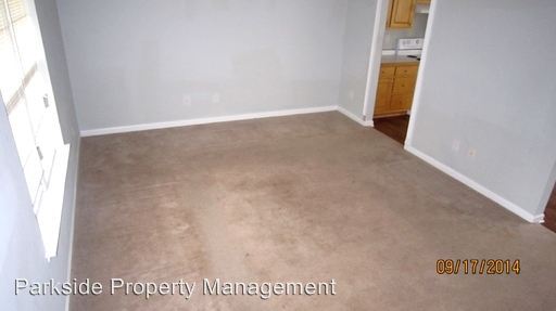 Building Photo - 195 Hunters Ter