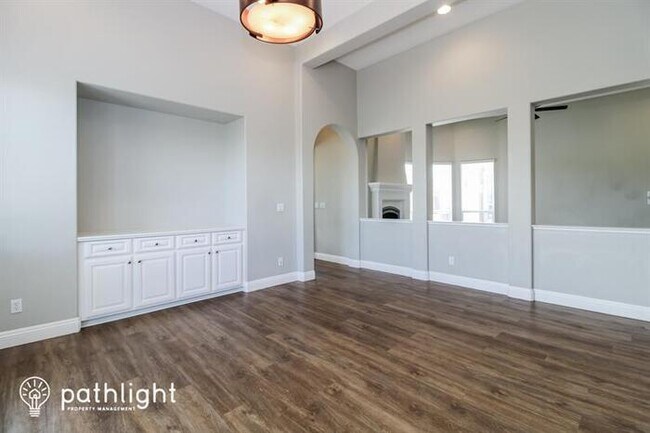 Foto del edificio - 8634 Marsh Creek Ct, Roseville, CA, 95747