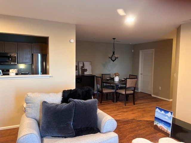 Building Photo - 1612 King Ct