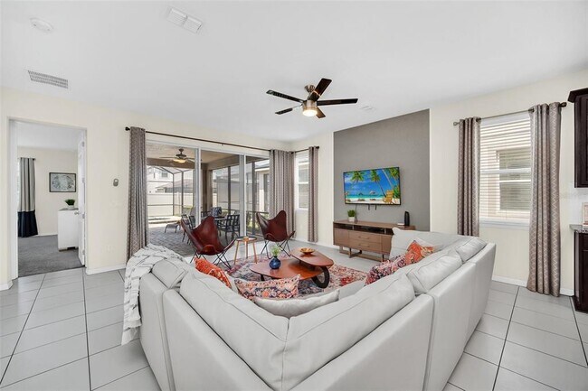 Foto del edificio - 9009 Egret Mls Ter