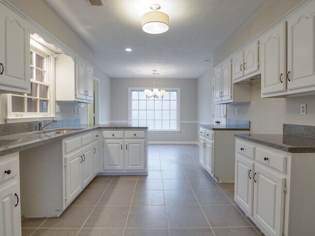 Foto del edificio - Renovated in Germantown Trails!