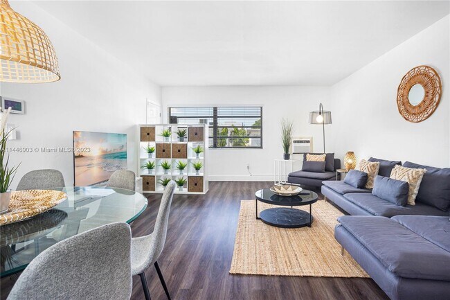 Foto del edificio - 1150 8th St