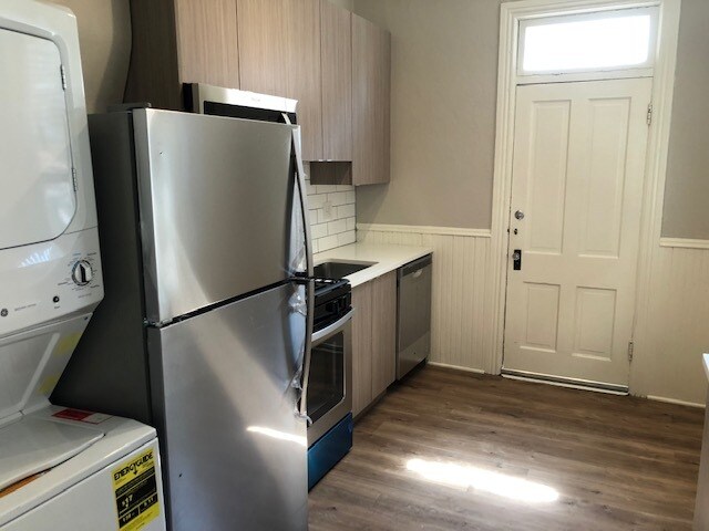 Foto del edificio - 10th and Emerson