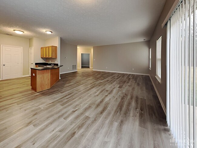 Building Photo - 2601 Auburn Court Plainfield IN