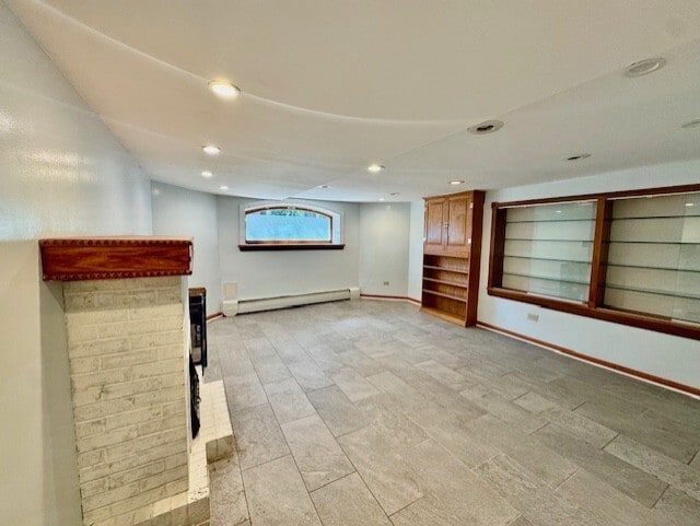 Building Photo - 4249 N Francisco Ave