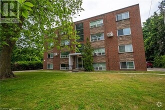 Building Photo - 2161 Ghent Ave