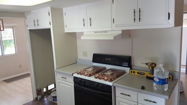 Building Photo - 606 El Dorado Ln
