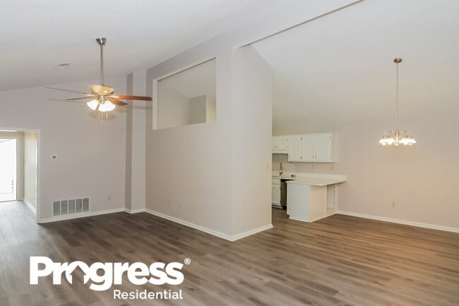 Building Photo - 7196 Atterbury Cir W