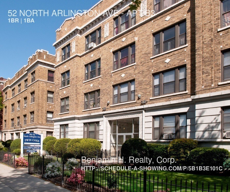 Primary Photo - 52 N ARLINGTON Ave