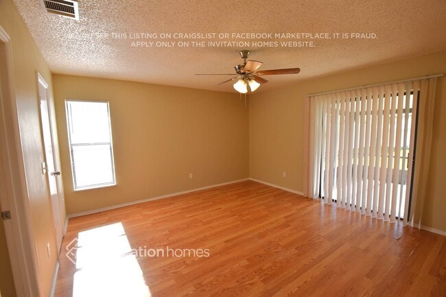 Foto del edificio - 13559 Texas Woods Cir