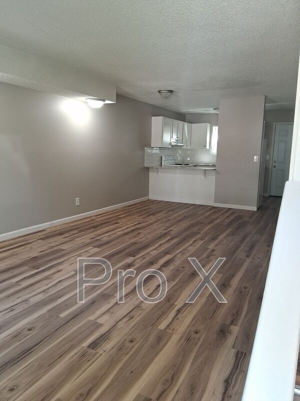 Photo - 502 N Betty Jo Drive