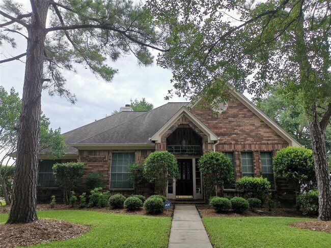 Foto del edificio - 16714 Rustic Colony Dr