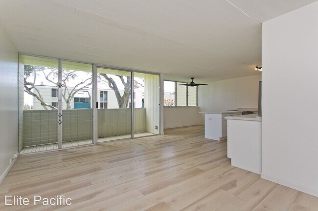 Building Photo - 2 br, 1 bath House - 95-033 Kuahelani Aven...