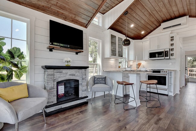 Fireplace and kitchen island - 2510 Private Road 1180