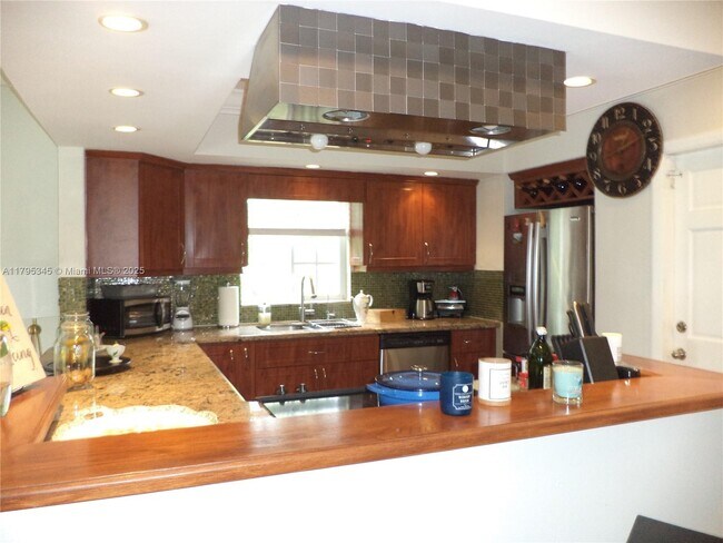 Foto del edificio - 6210 SW 34th St