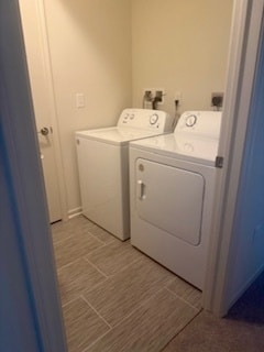 Building Photo - Plum Grove