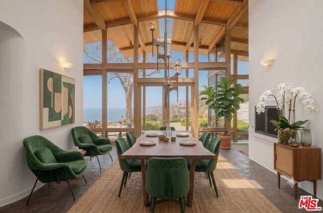 Foto del edificio - 3909 Sierks Way