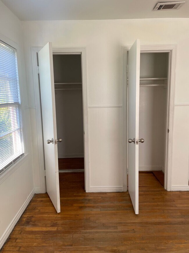 Foto del edificio - Available Now! *Pet Restrictions* 3 Bedroo...