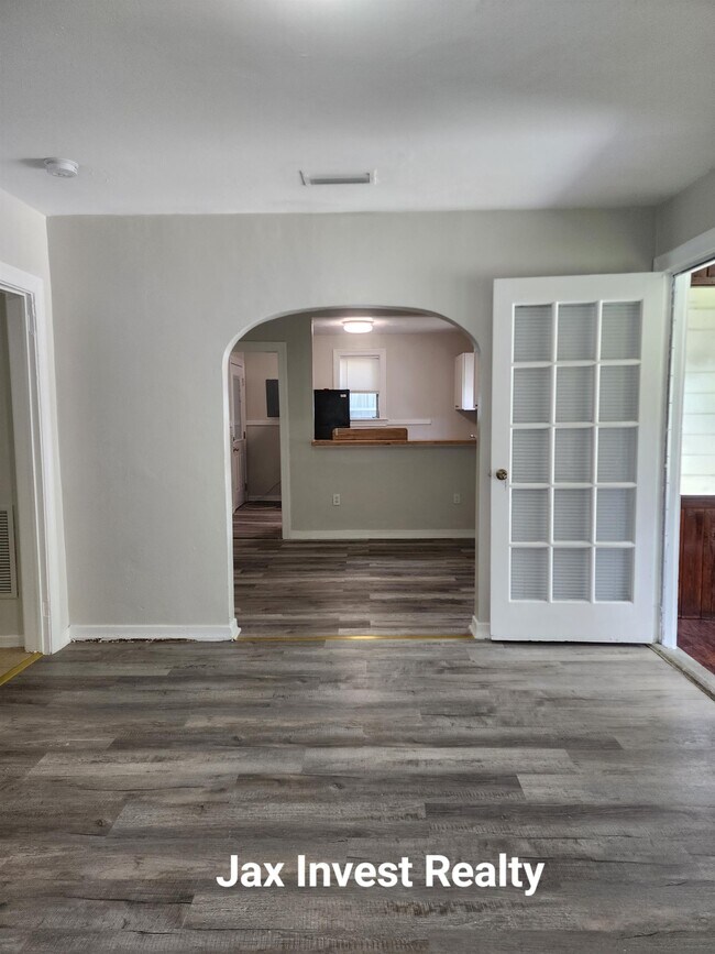 Foto del edificio - 1644 W 16th St