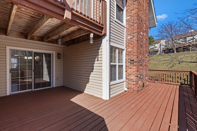 Foto del edificio - St Charles Area Townhouse