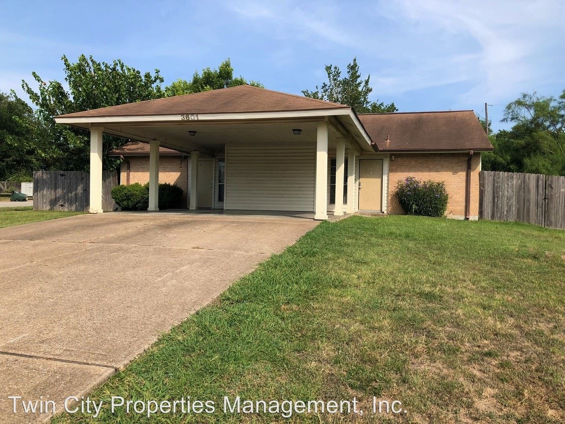 Primary Photo - 3601 Major St