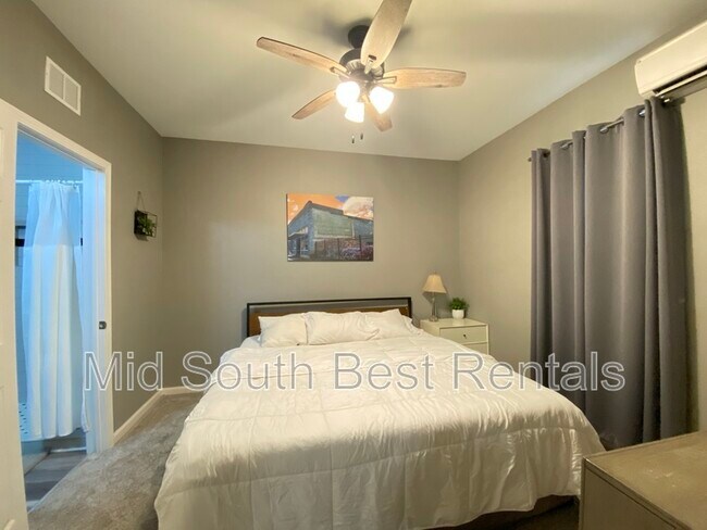 Foto del edificio - 1214 W 6th St