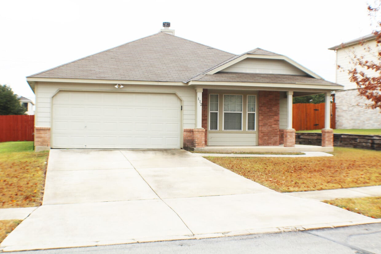 Foto principal - Great One story home in Enclave and Willow...