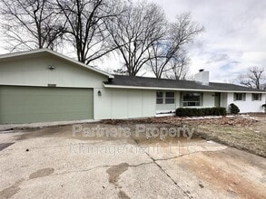 Building Photo - 14171 Wolf Dr