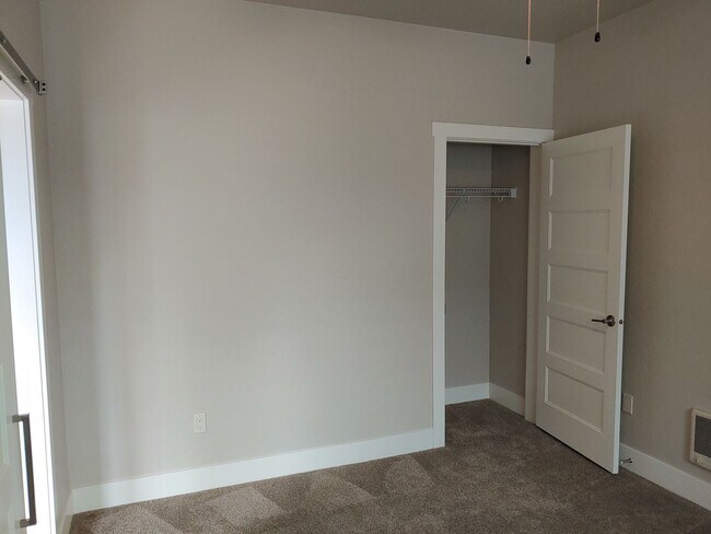 Foto del edificio - Beautiful Low Maintenance Home in Gated Co...