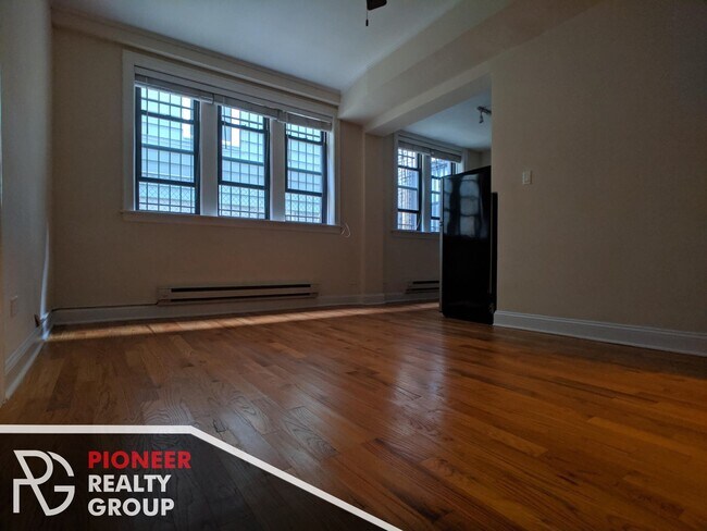 Foto del edificio - 4635 N Paulina St