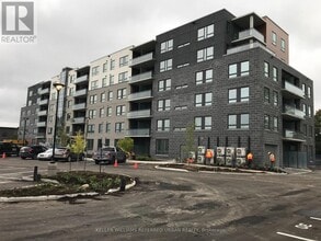 Building Photo - 26 Lowes Rd W