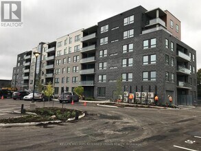 Building Photo - 26 Lowes Rd W