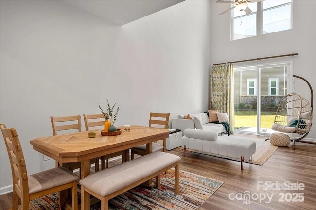 Foto del edificio - 12008 Gambrell Dr