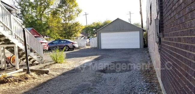 Building Photo - 1631 S 500 E