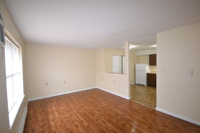 Building Photo - Dogwood Apartments