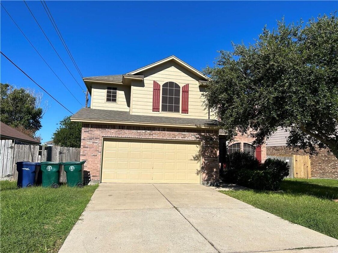 4 br, 2.5 bath House 7029 Spanish Wood Dr House Rental in Corpus
