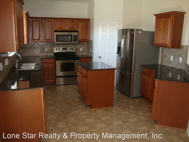 Building Photo - 4 br, 2.5 bath House - 6107 Taree Loop