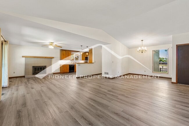 Photo - Spacious Home with Central AC and Fenced Yard