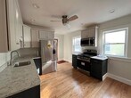 Primary Photo - 28 Bower St