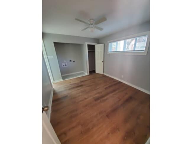 Building Photo - 5106 Live Oak St