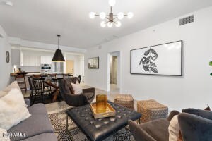 Foto del edificio - 7180 E Kierland Blvd