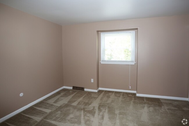 Foto del edificio - 840 SqFt 2 Bedroom Apartment