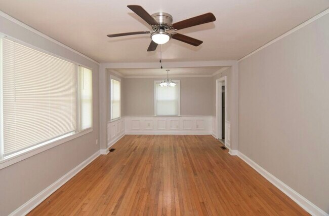 Foto del edificio - 2320 Henry Cir