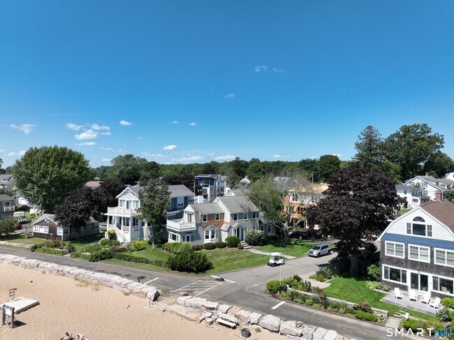 Building Photo - 17 Seaview Ave