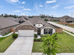 Building Photo - 27997 Lone Hollow Ln
